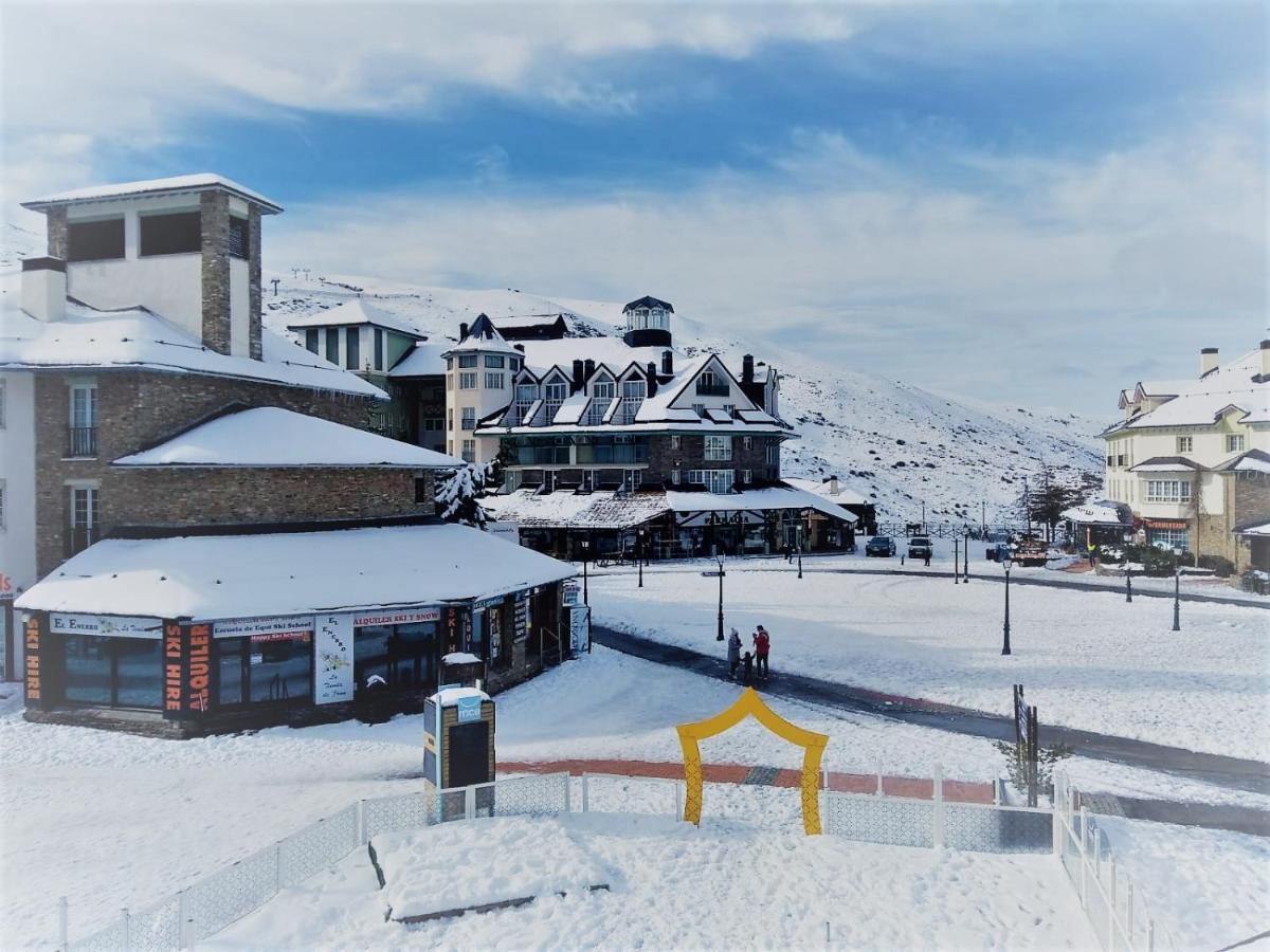 Ski & Snow Apartmentos By Todosierranevada - Plaza Principal Junto A Los Telecabinas Сиера Невада Екстериор снимка