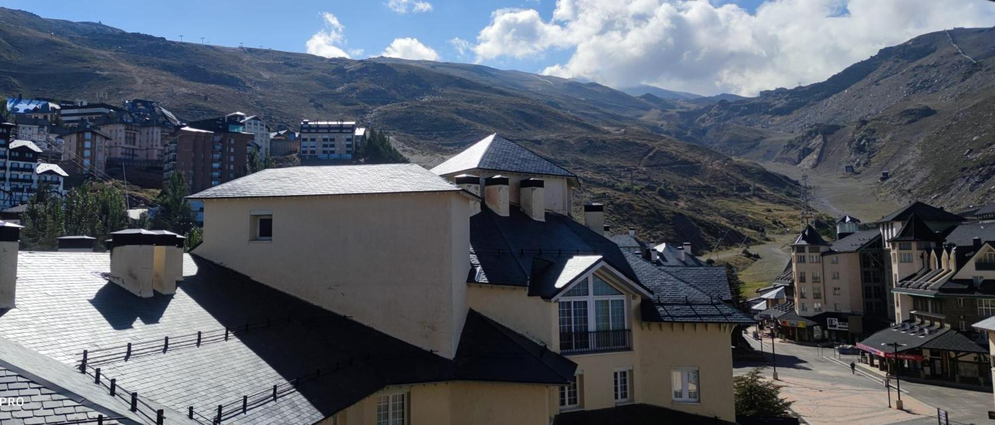 Ski & Snow Apartmentos By Todosierranevada - Plaza Principal Junto A Los Telecabinas Сиера Невада Екстериор снимка